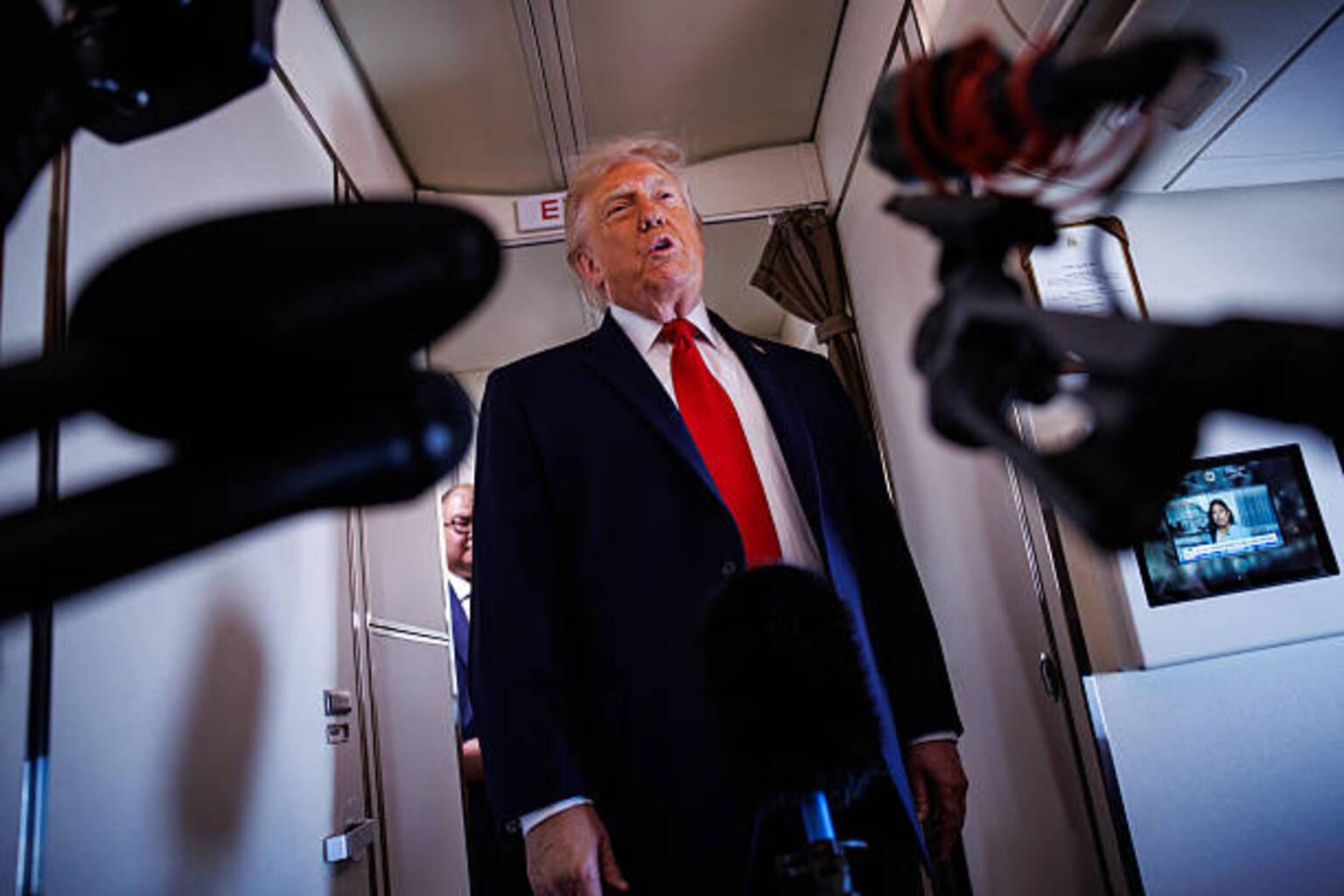 seekingalpha.com - Rob Williams - Trump's market sway keeps investors guessing, from oil to bonds