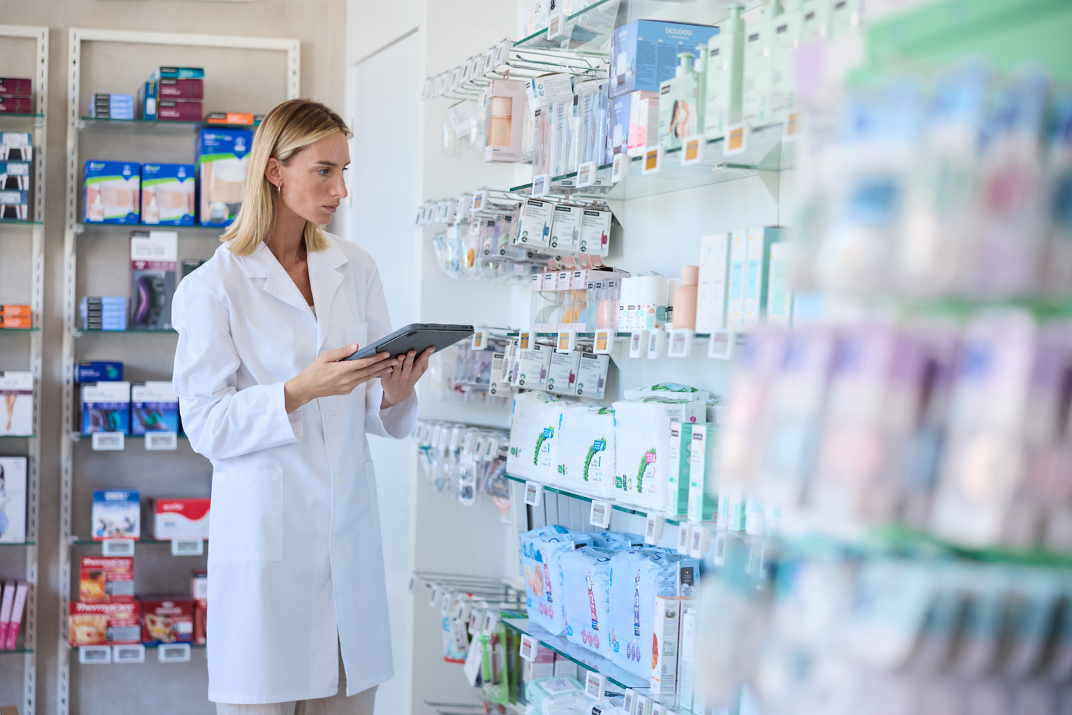 seekingalpha.com - Albert Anthony - Cencora Remains A Buy At These Prices, As Healthcare Supply-Chain Needs Grow (NYSE:COR)