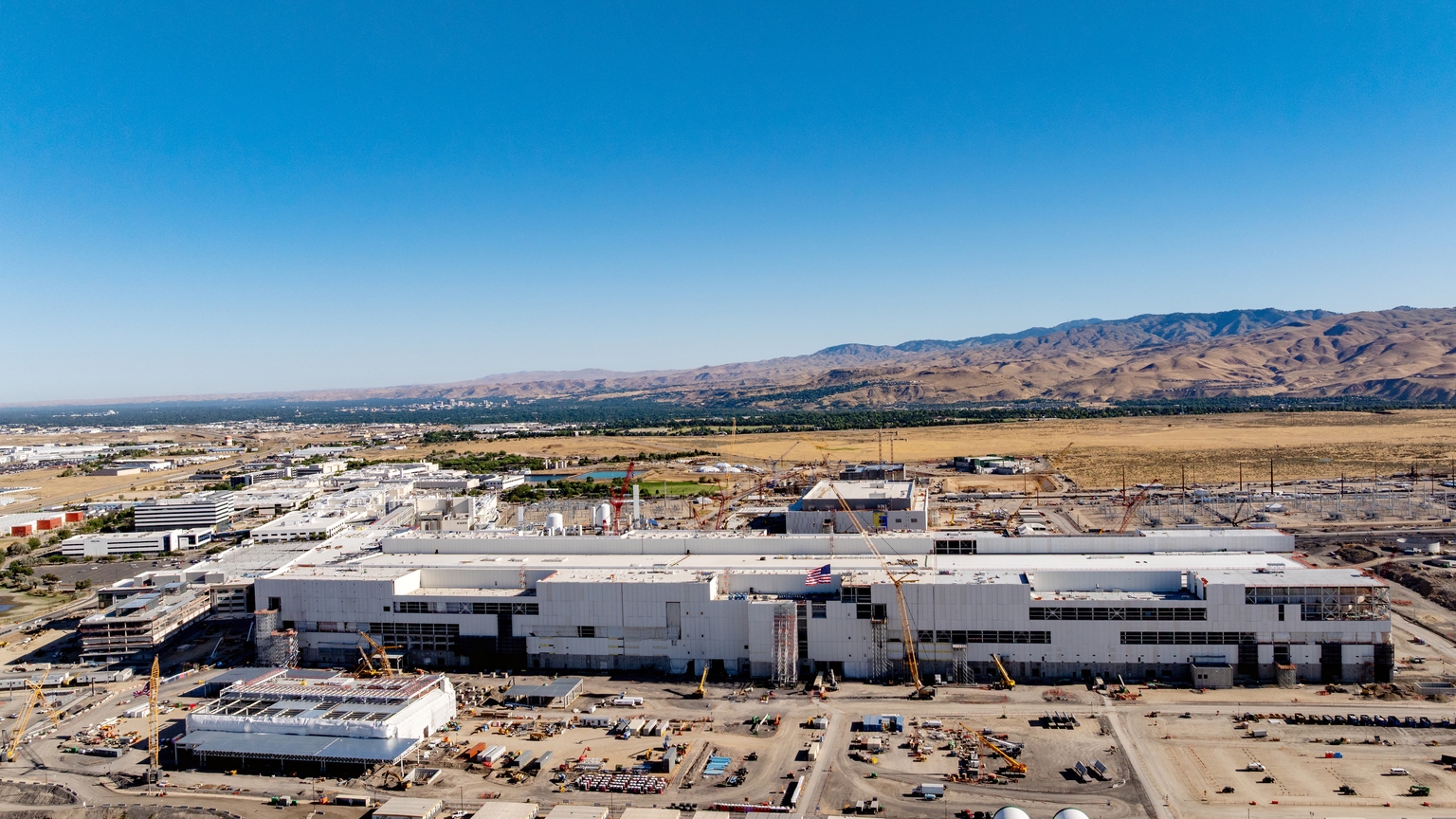 Seeking Alpha Stays Bearish on Micron Despite Strong Earnings