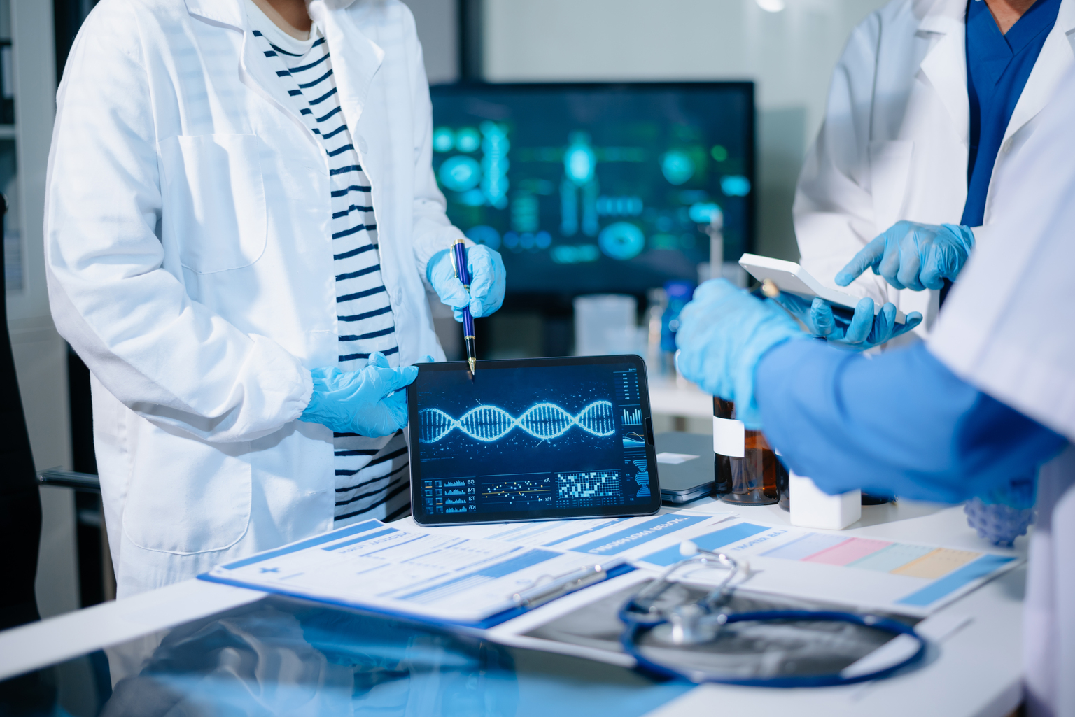 seekingalpha.com - Alexander Grover - CRISPR Therapeutics: CASGEVY Validates The Platform, Strengthening The Acquisition Case