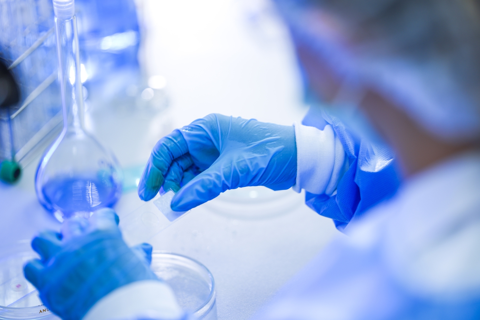 Absci: Positive Ph1 Data ABS-201 AGA And Several Catalysts Inbound (ABSI)