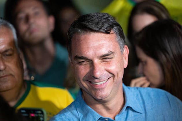 Brazil election: Flávio Bolsonaro wins first round, faces Lula in runoff