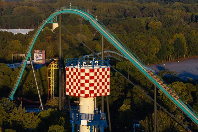 Man Dies After Being Ejected From Six Flags Over Georgia Rollercoaster