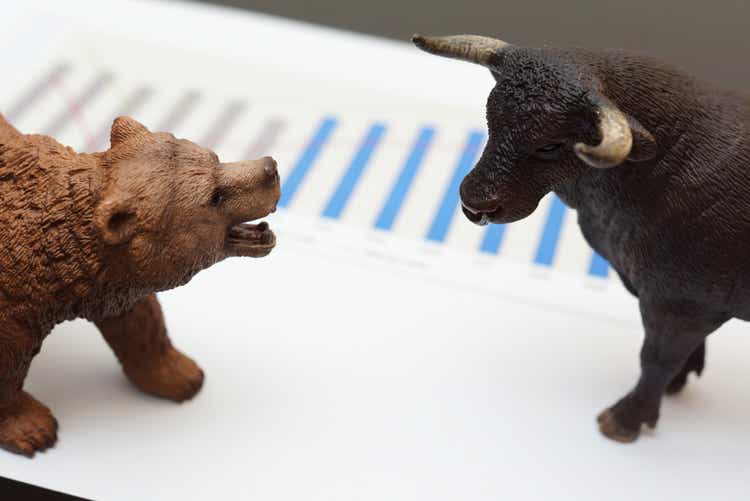stock trading with bull and bear