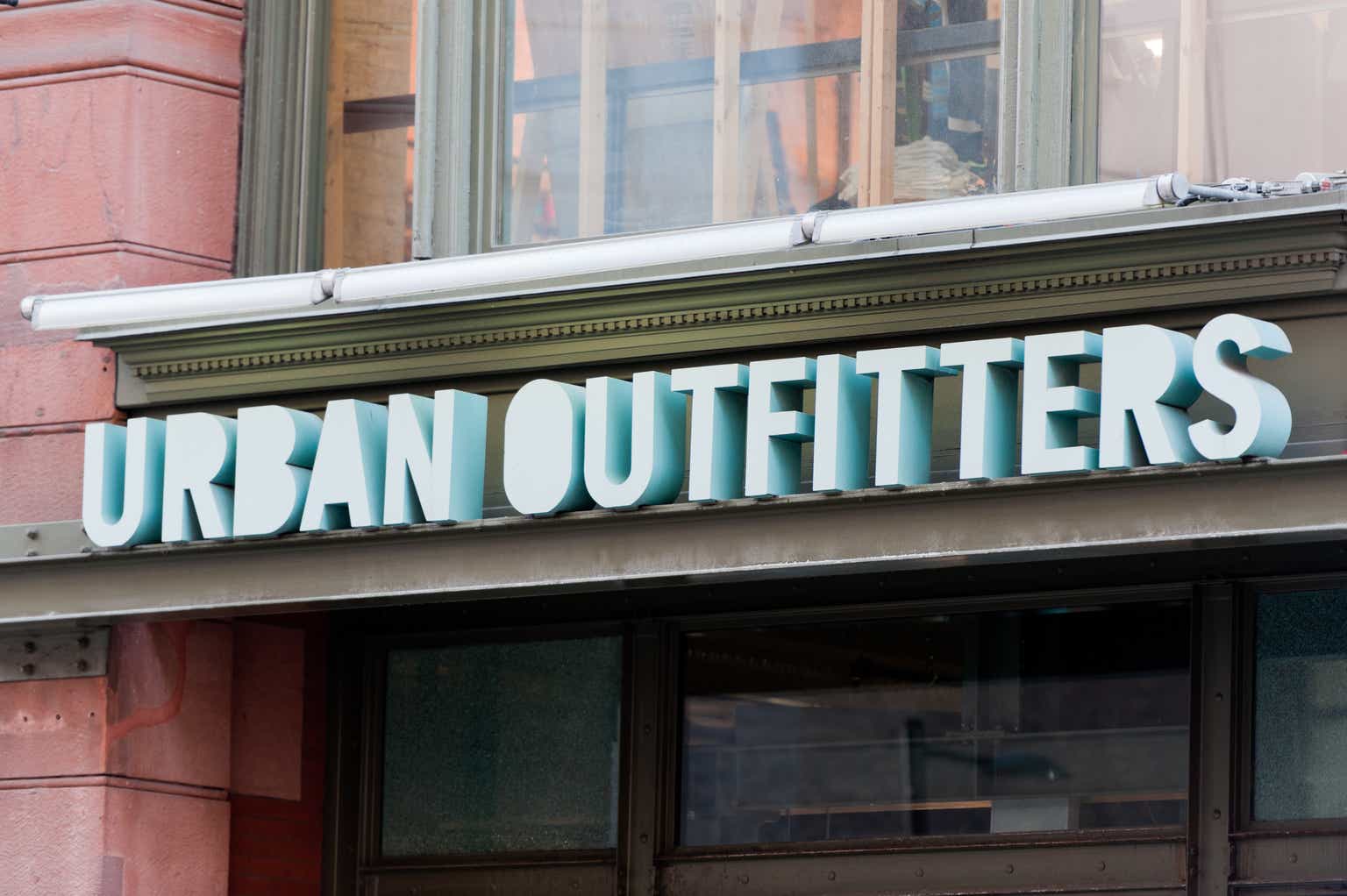 Urban Outfitters: All Brands Are Growing Again, And Tariffs Will Have Minor Impact