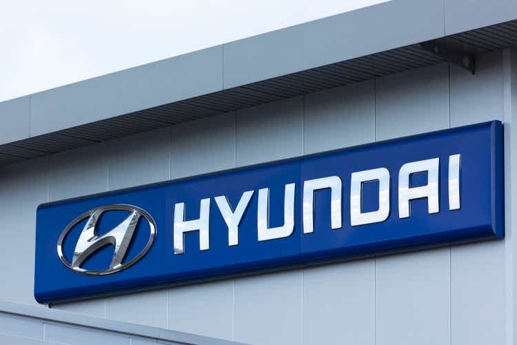 Hyundai sign on wall