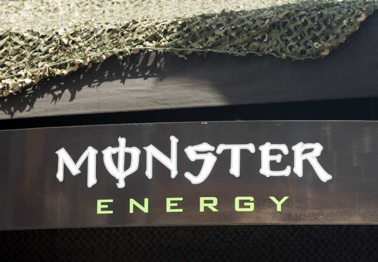 Logo Monster Energy Drink di stand