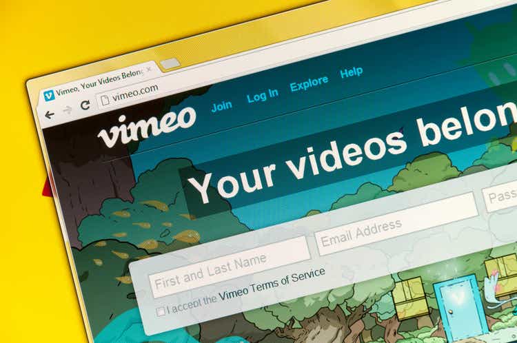 Vimeo posts 1% Y/Y growth in subscribers for month of August