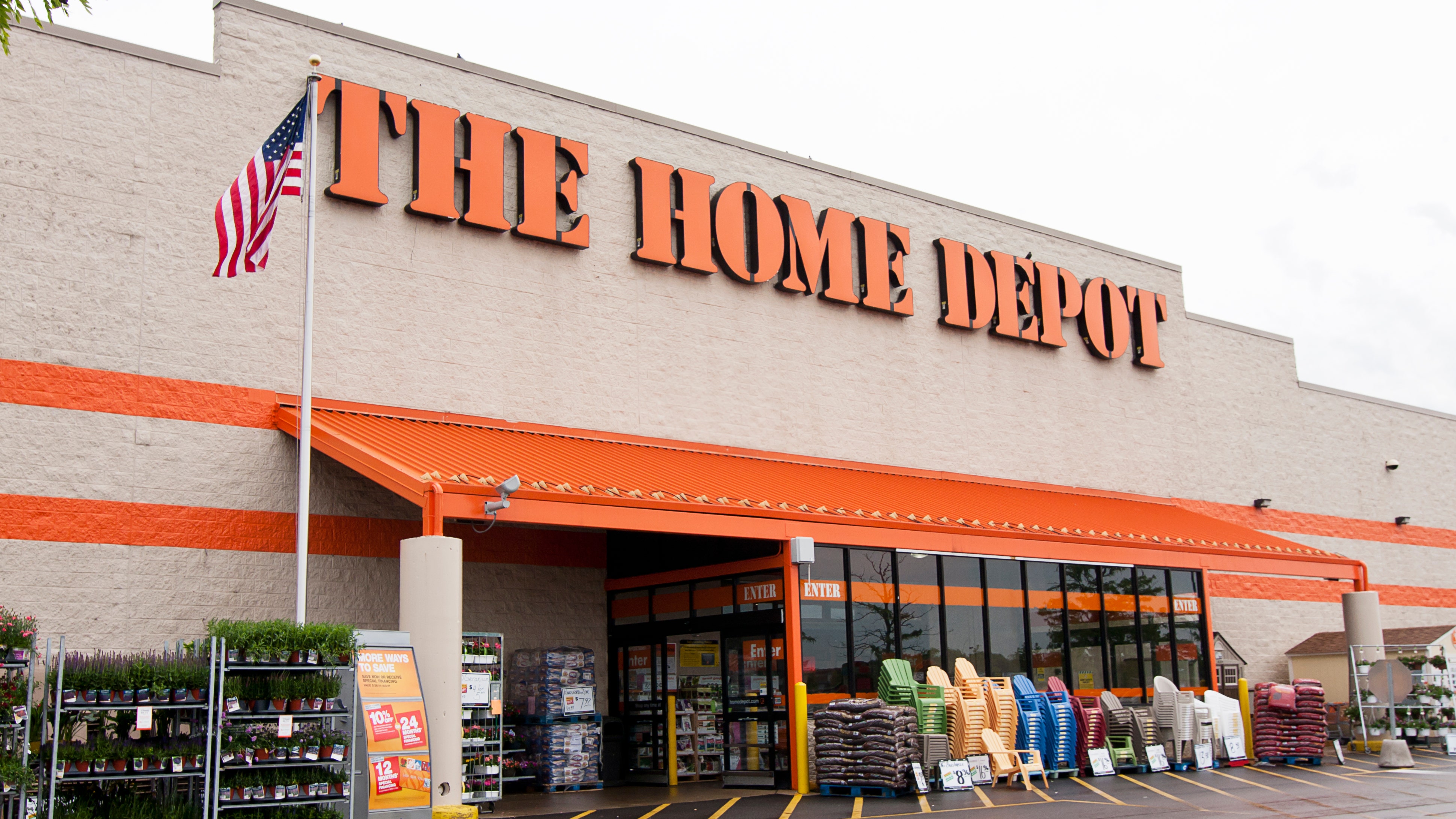 Home Depot Stock Is A Buy On Rising Home Prices Price (NYSE:HD) | Seeking  Alpha