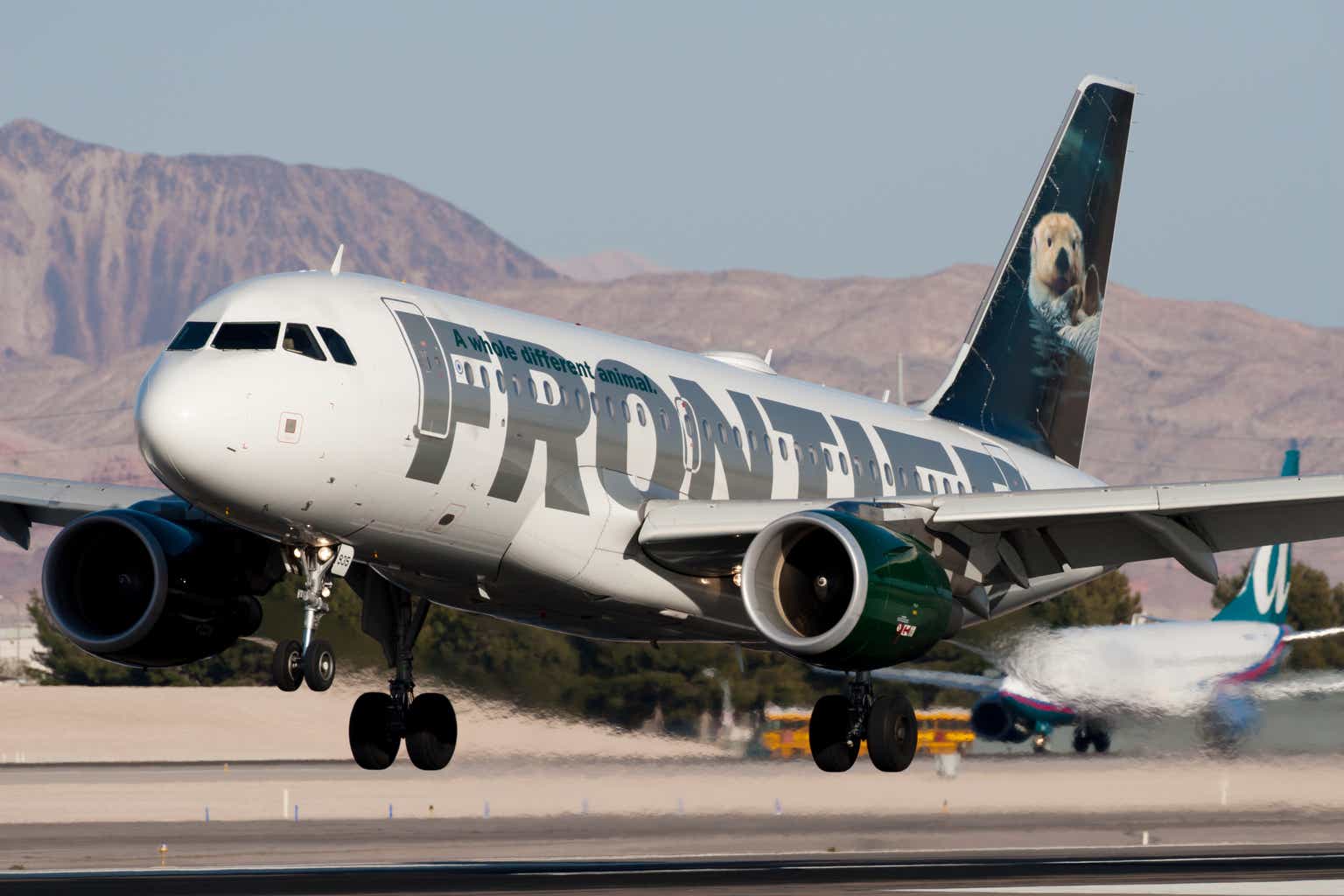 Frontier Group Stock: Taking Off Into Future Airline Travel Growth (NASDAQ:ULCC)