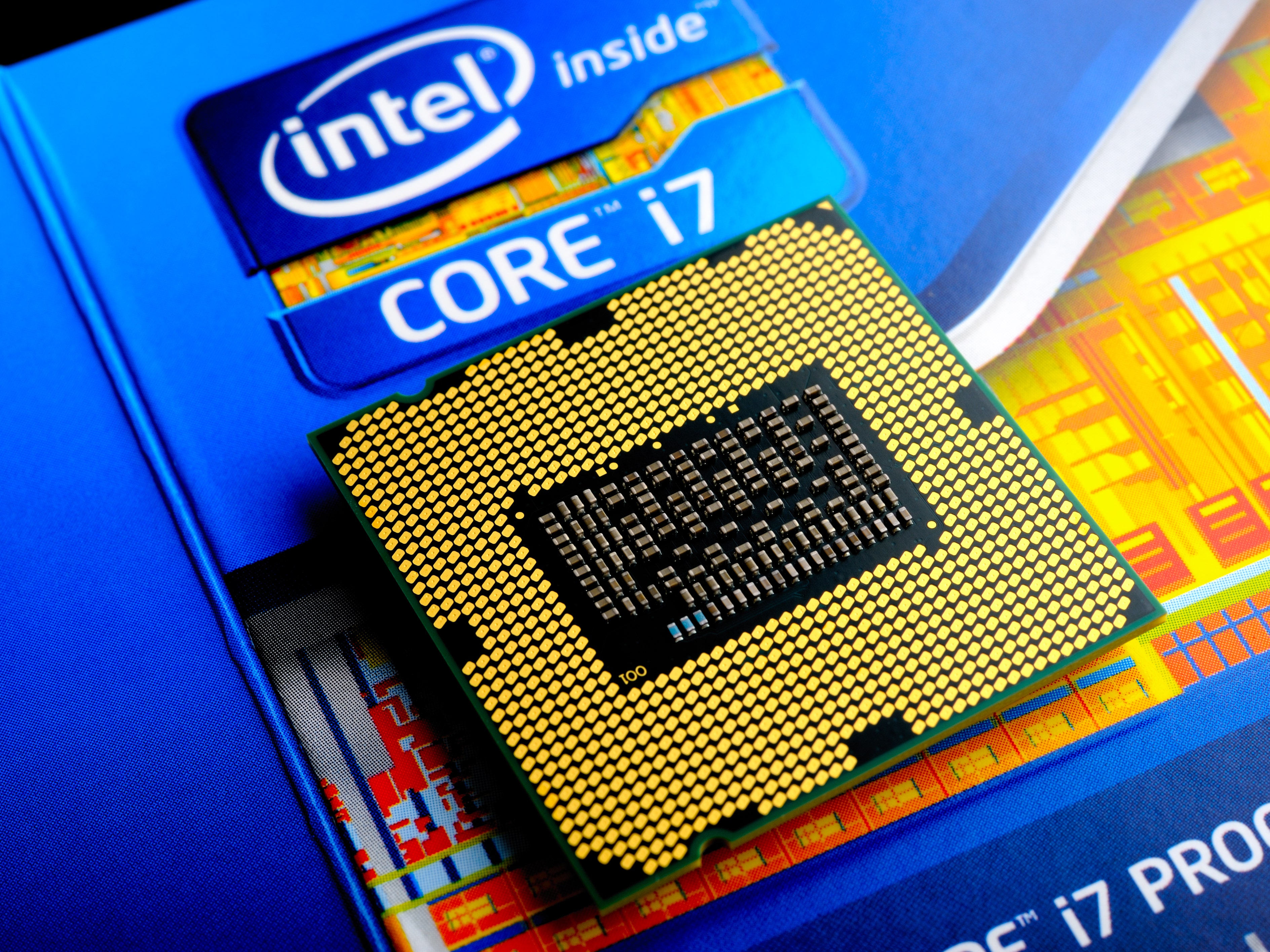 Чип интел. I7 10700f. Intel Core i7 10700 Tray. Intel Core i7-10700f. Микропроцессор Core i3.