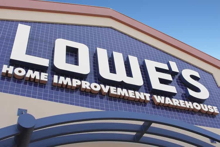 Lowe"s Home Improvement Warehouse