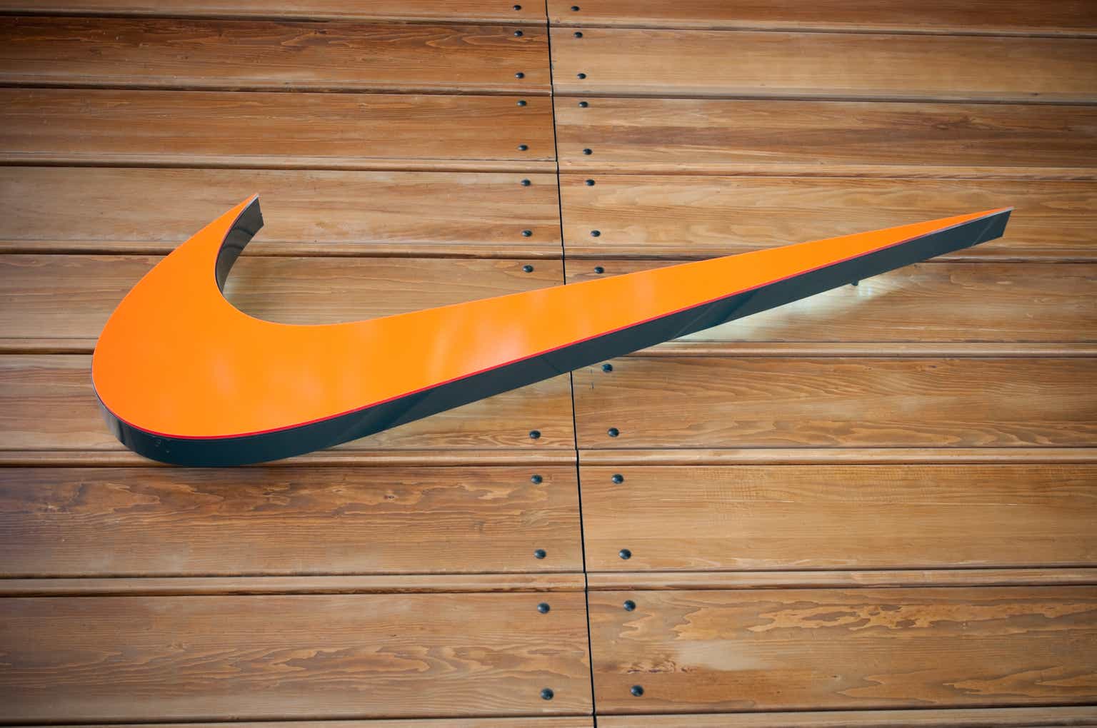 Nike: Do not Do It But, Shares Close to Truthful Worth, Combined Chart Developments (NYSE:NKE)