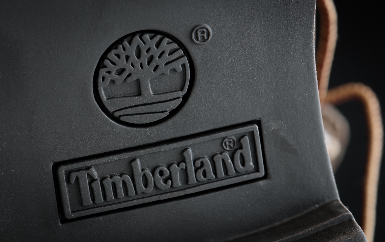 V.F. Corp.: The Former Dividend King That Fell From Grace Remains A Sell (NYSE:VFC)