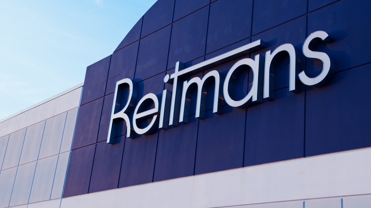 Reitmans to Launch Online Marketplace in Q4 2022: President Interview
