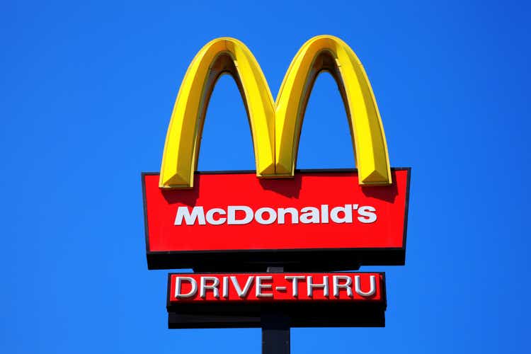 McDonald’s says Icahn nominated two board candidates amid animal welfare right