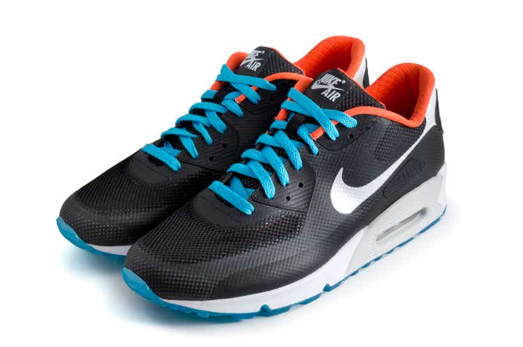 Nike Air Max 90 Hyperfuse trainers