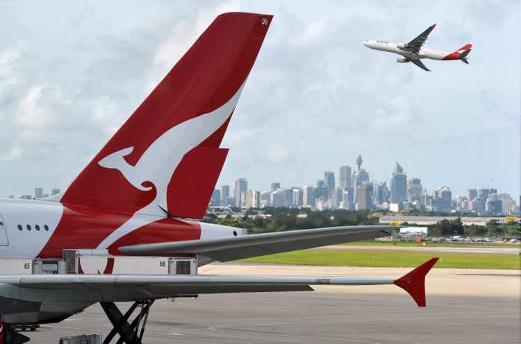 Quantas and Sydney Airport