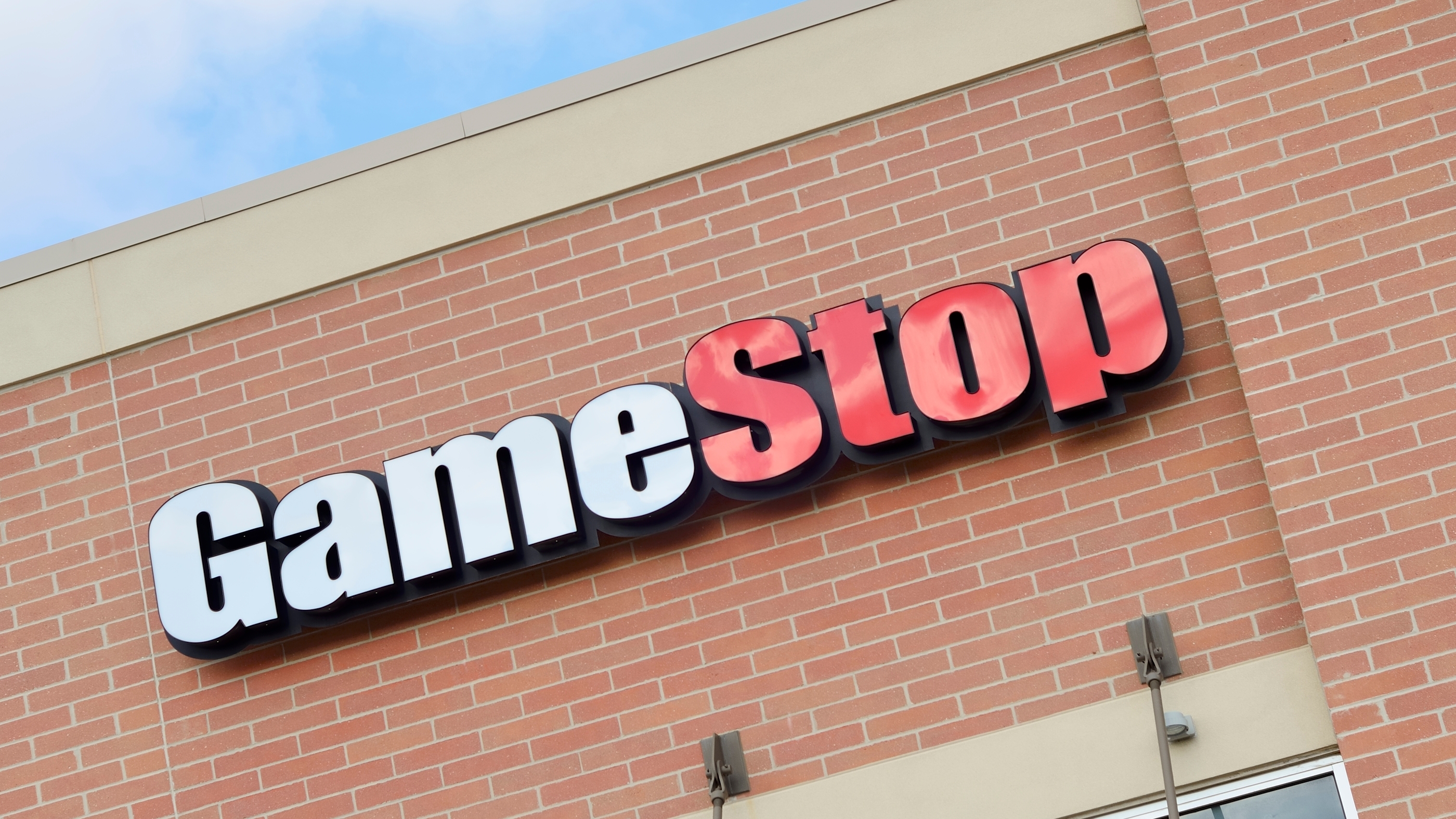 GameStop reports $6B+ in cash, no new Bitcoin purchases since the last  update (GME:NYSE) | Seeking Alpha