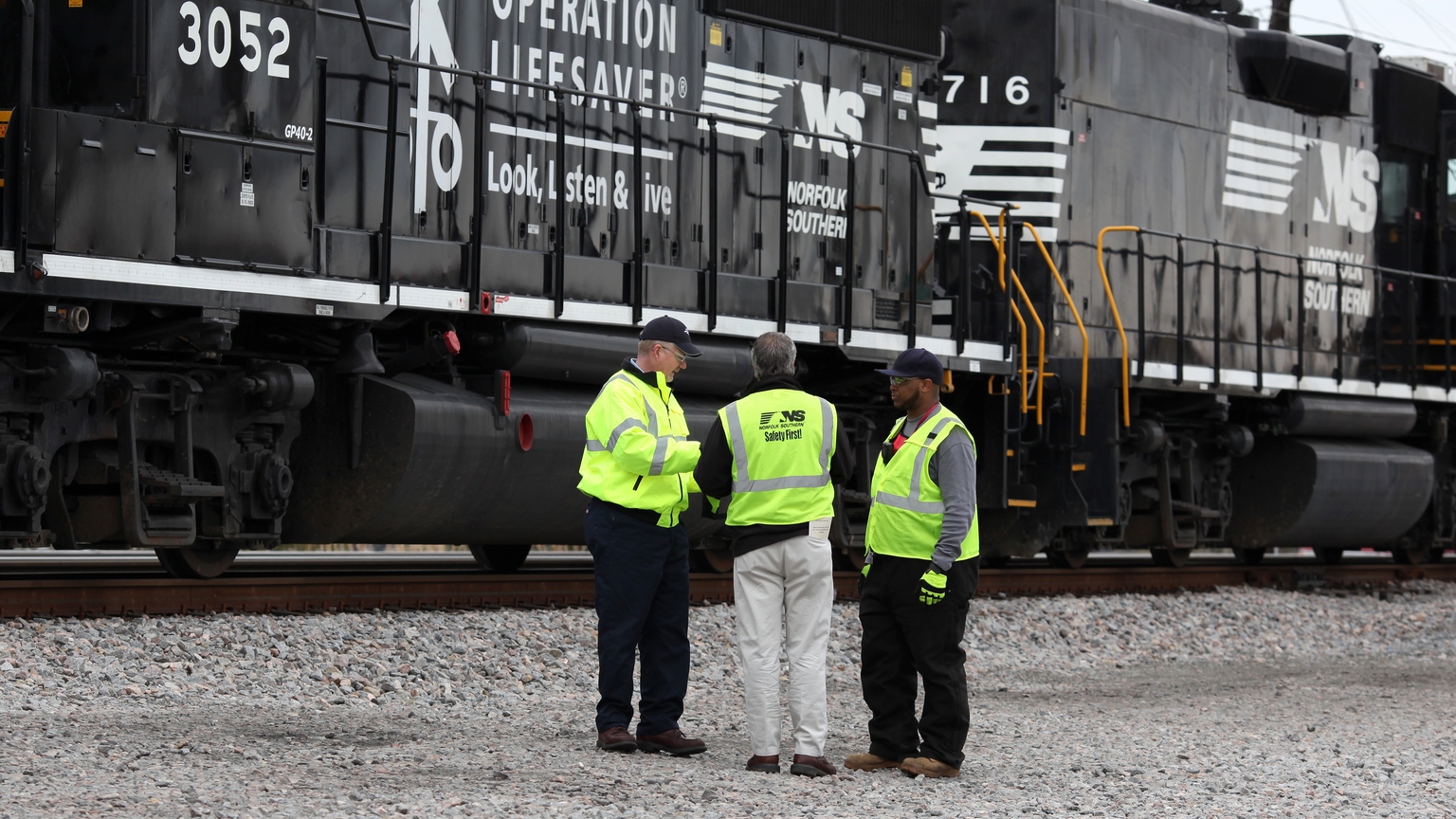norfolk-southern-upcoming-earnings-and-an-industry-breakdown-nyse-nsc-seeking-alpha
