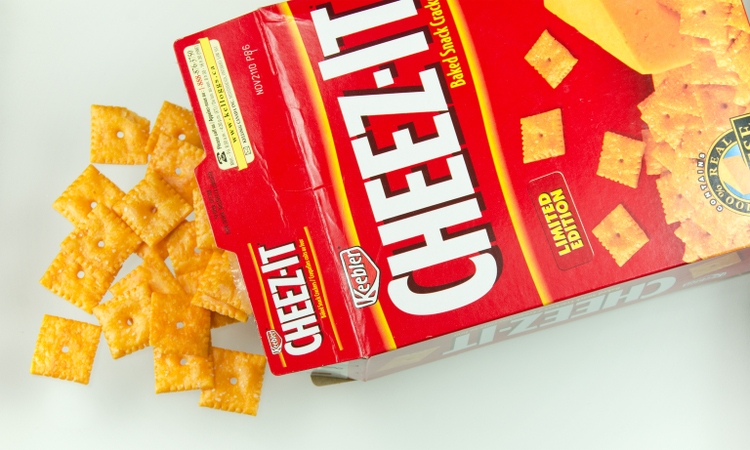 Opened Cheez-It box