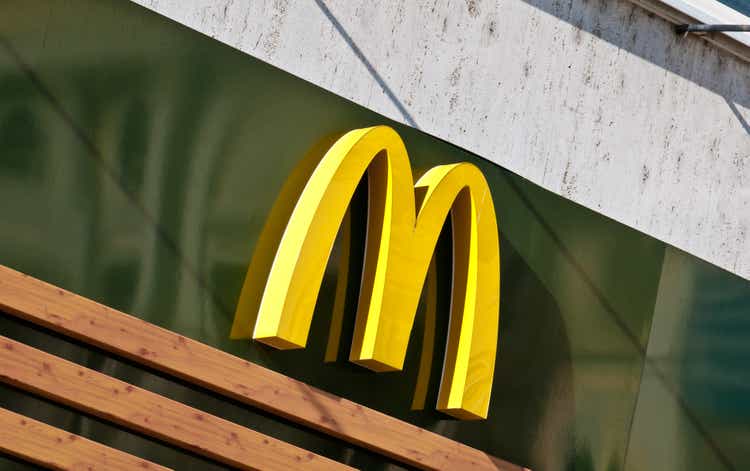 McDonald"s Golden Arches Logo