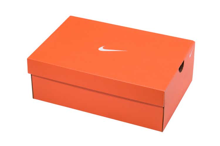 Nike shoe packaging