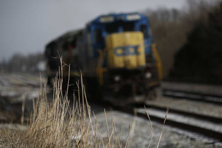 U.S. Rail Traffic Rises Following Holidays