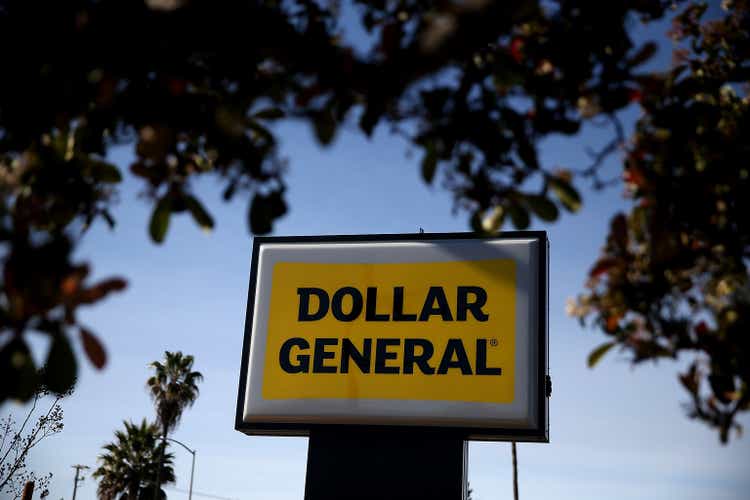 Dollar General To Open Over 700 New Stores In 2015