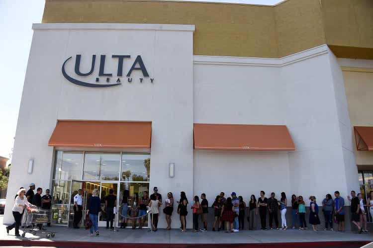 Khloe Kardashian Appears At ULTA Beauty