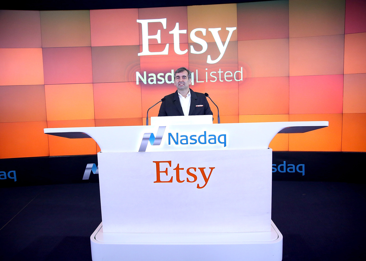 Etsy: Appeal Is Fading Fast (NASDAQ:ETSY) | Seeking Alpha