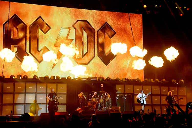2015 Coachella Valley Music And Arts Festival - Weekend 2 - Day 1