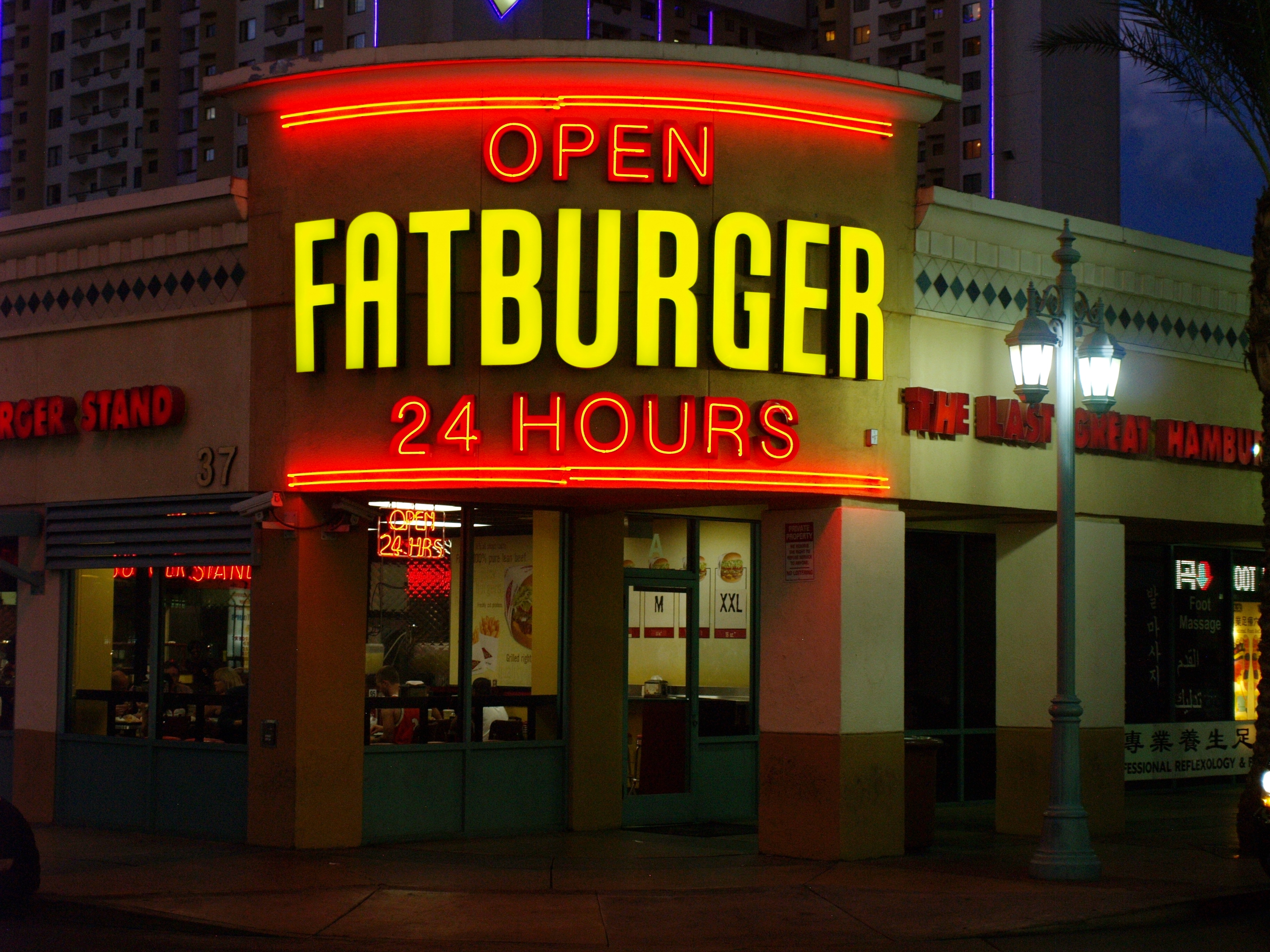 FAT Brands slides with CEO under federal investigation | Seeking Alpha