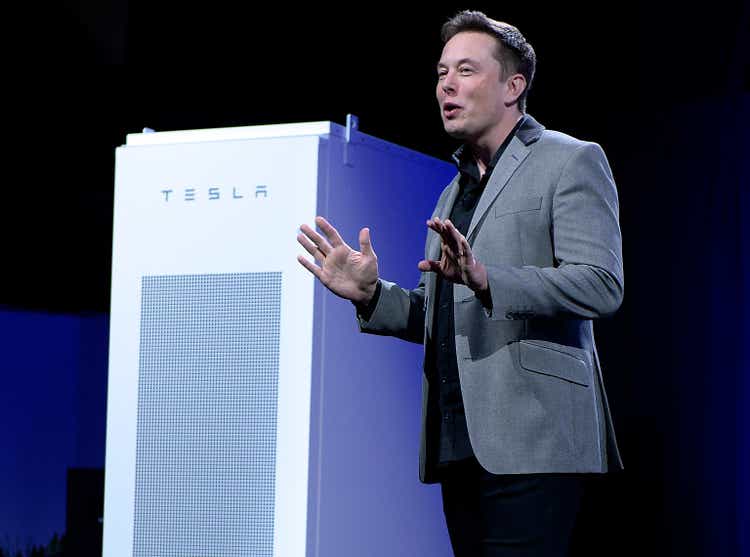 Tesla Unveils New Battery System