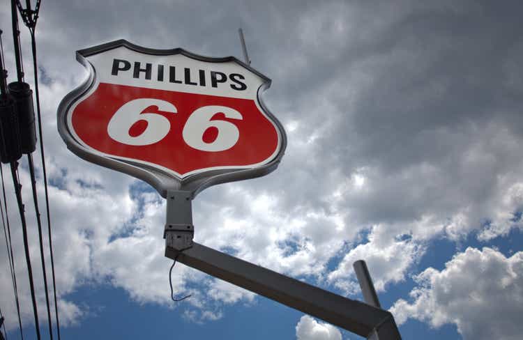 Philips 66 sign against heaven