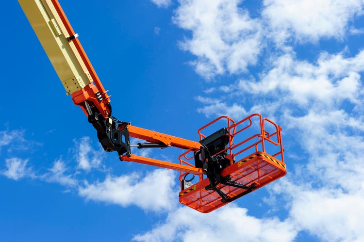 Construction cherry picker