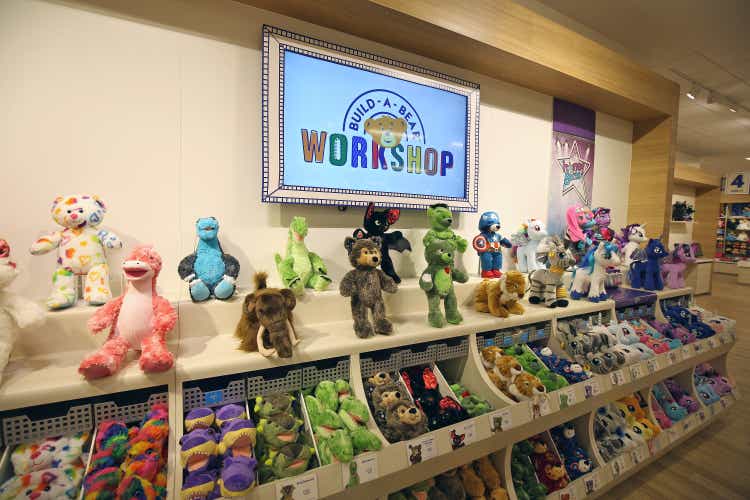 build-a-bear-workshop-stock-remains-attractive-nyse-bbw-seeking-alpha