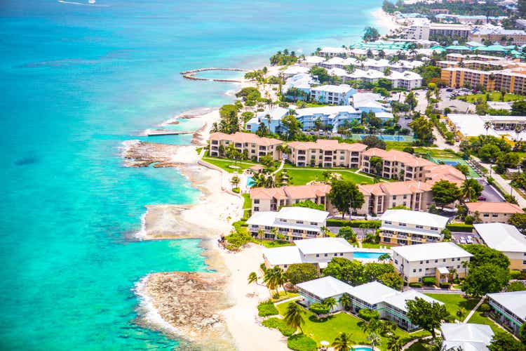 Aerial view of coastline of Grand Cayman, Cayman Islands