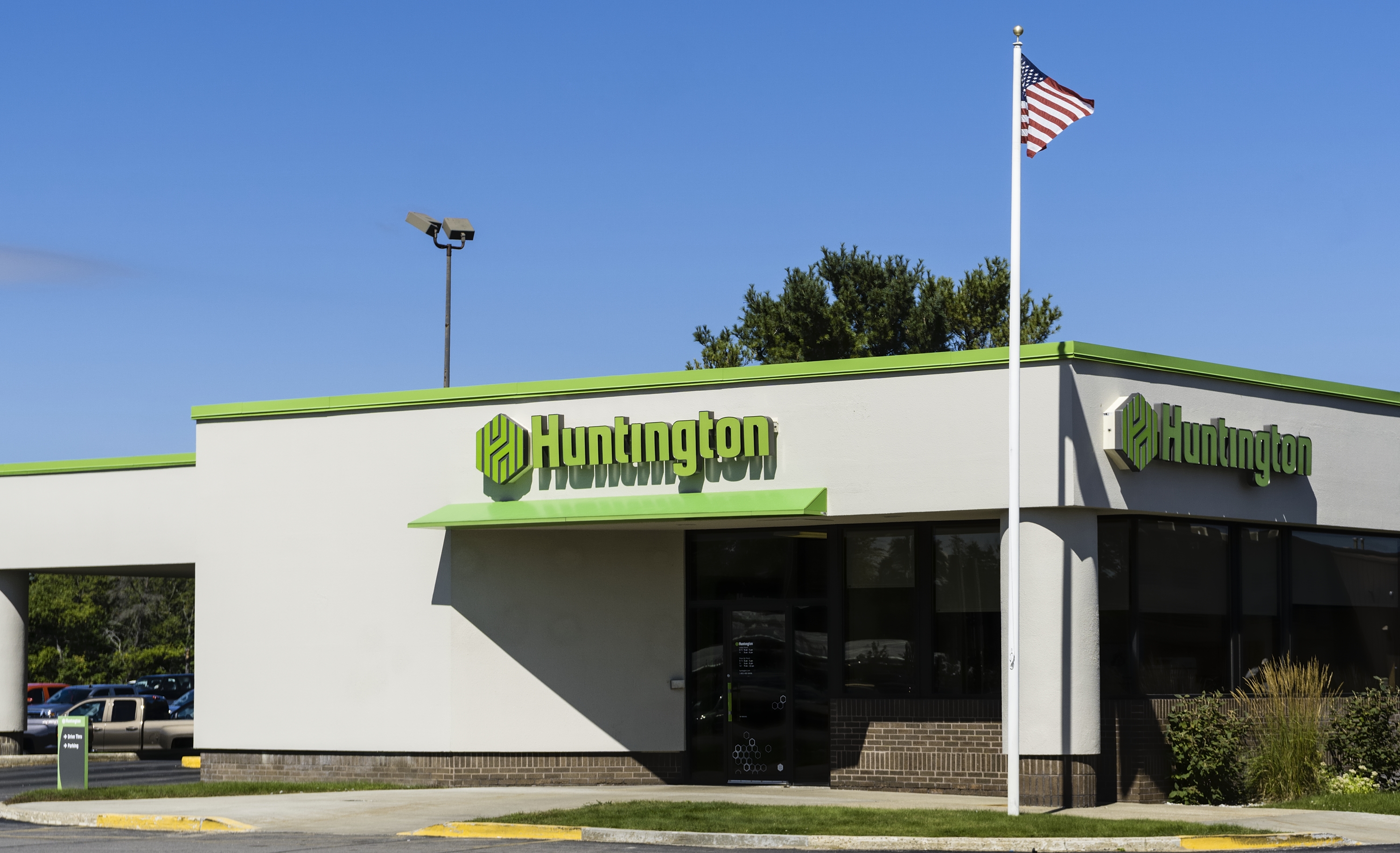 Huntington Bancshares Stock: Great For Yield (NASDAQ:HBAN) | Seeking Alpha