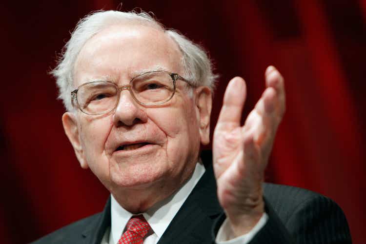 Warren Buffett talks Charlie Munger, earnings, markets, risk in annual letter (NYSE:BRK.B)