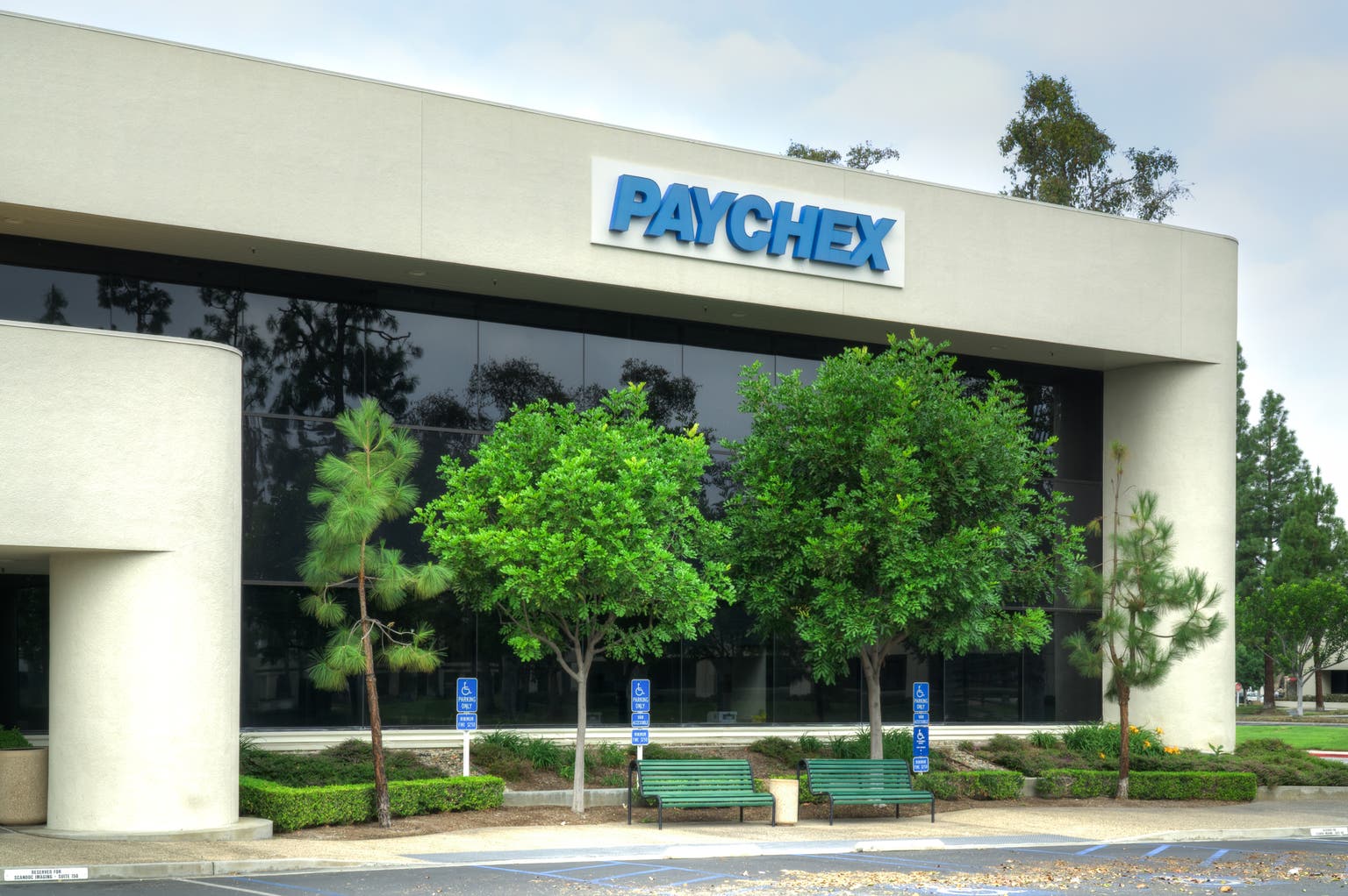 Paychex: Don't Rush To Buy The Dip