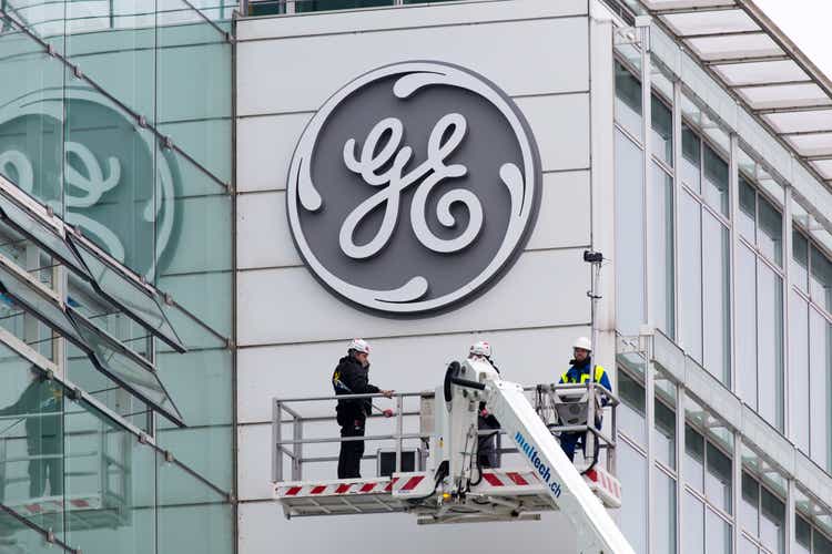 New General Electric logo installed on former Alstom building