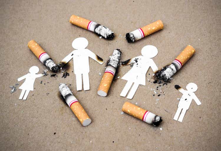 Smoking destroying family