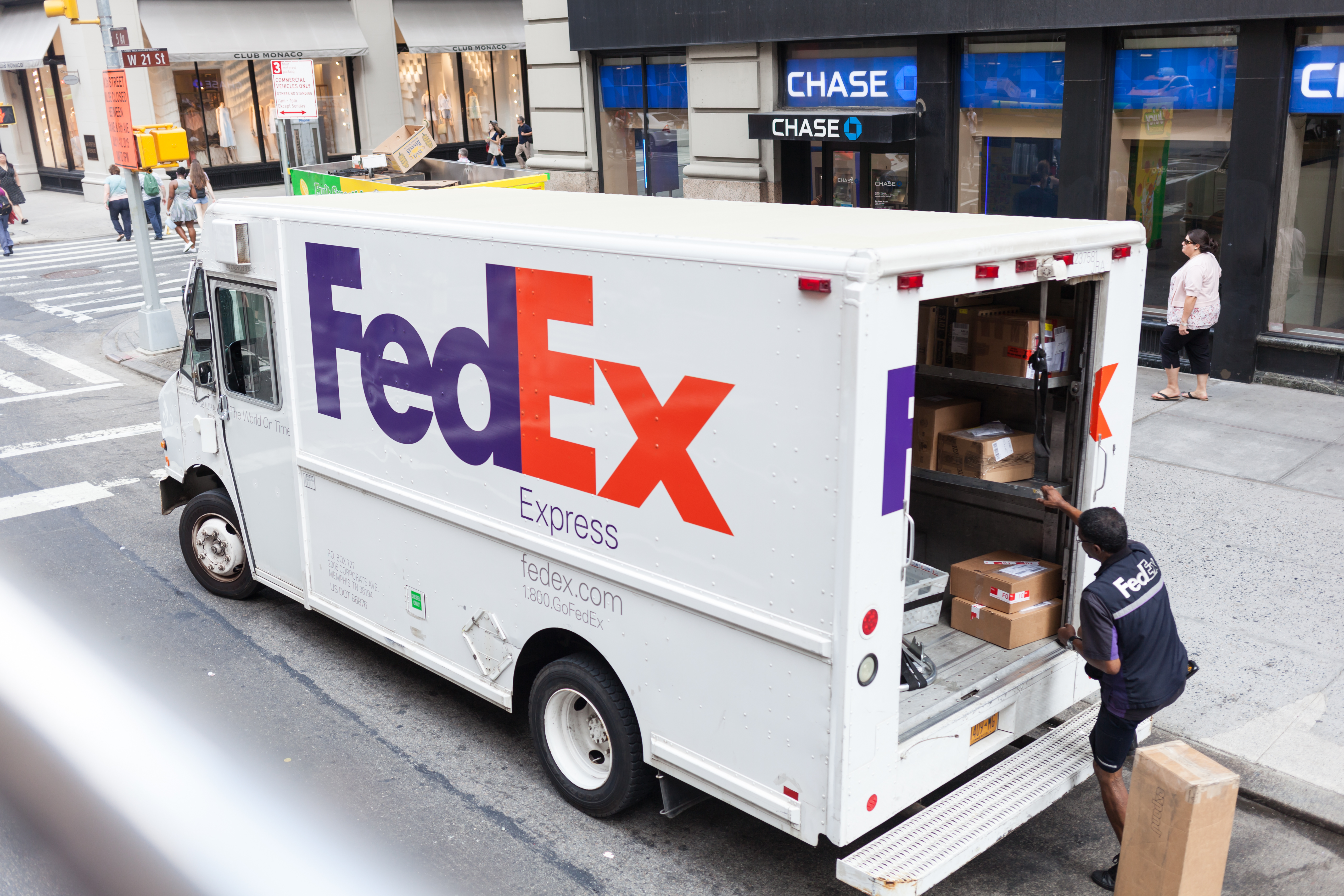 FedEx Stock s EPS Growth Prospects Present Strong Upside Potential