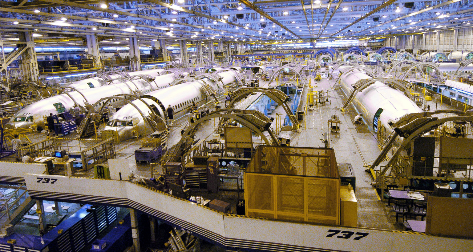 Spirit Aerosystems Hits 2-month High On Deal With Boeing To Boost Jet ...