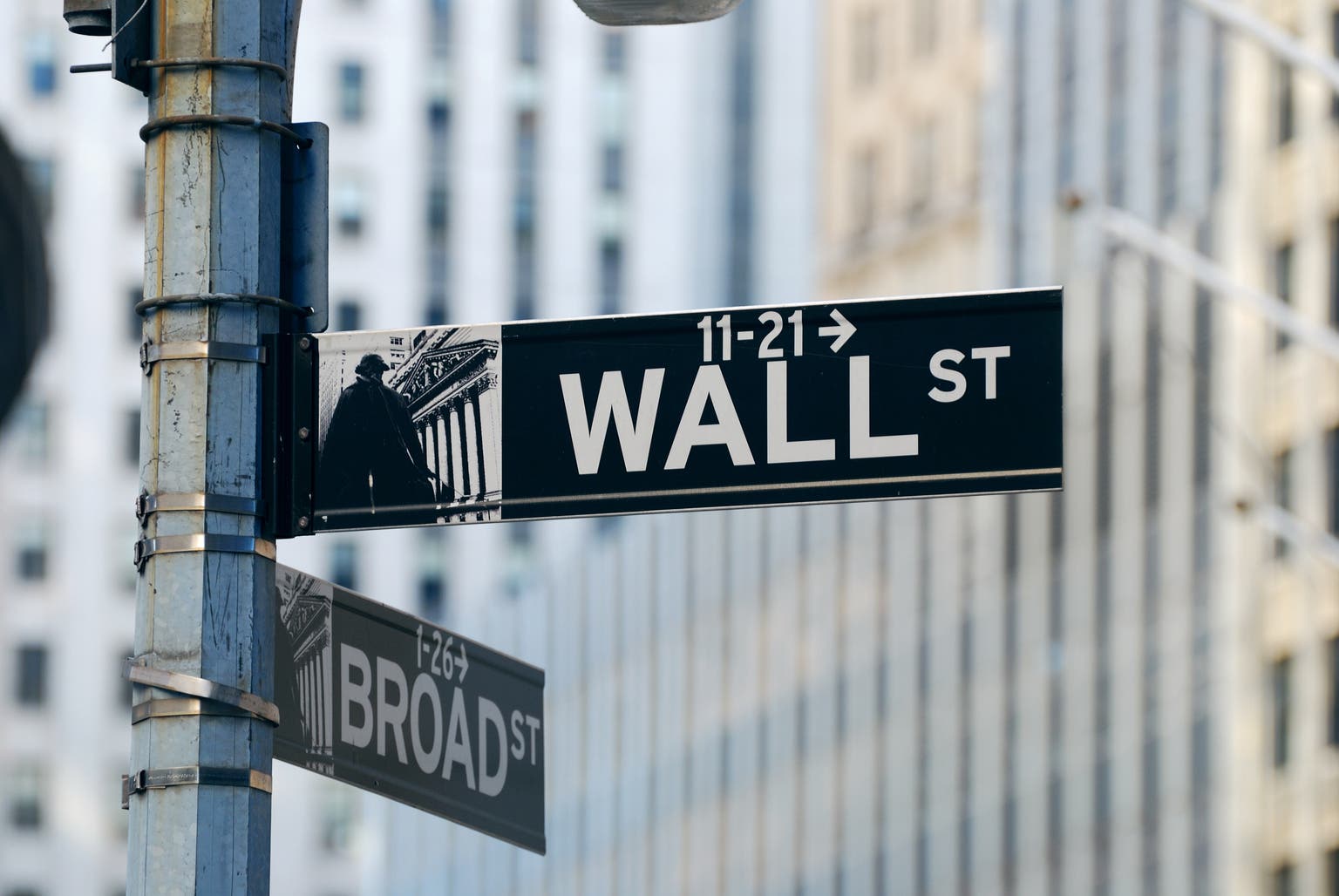 IVV: U.S. Bellwethers In An Ultra-Low-Cost ETF Wrapper