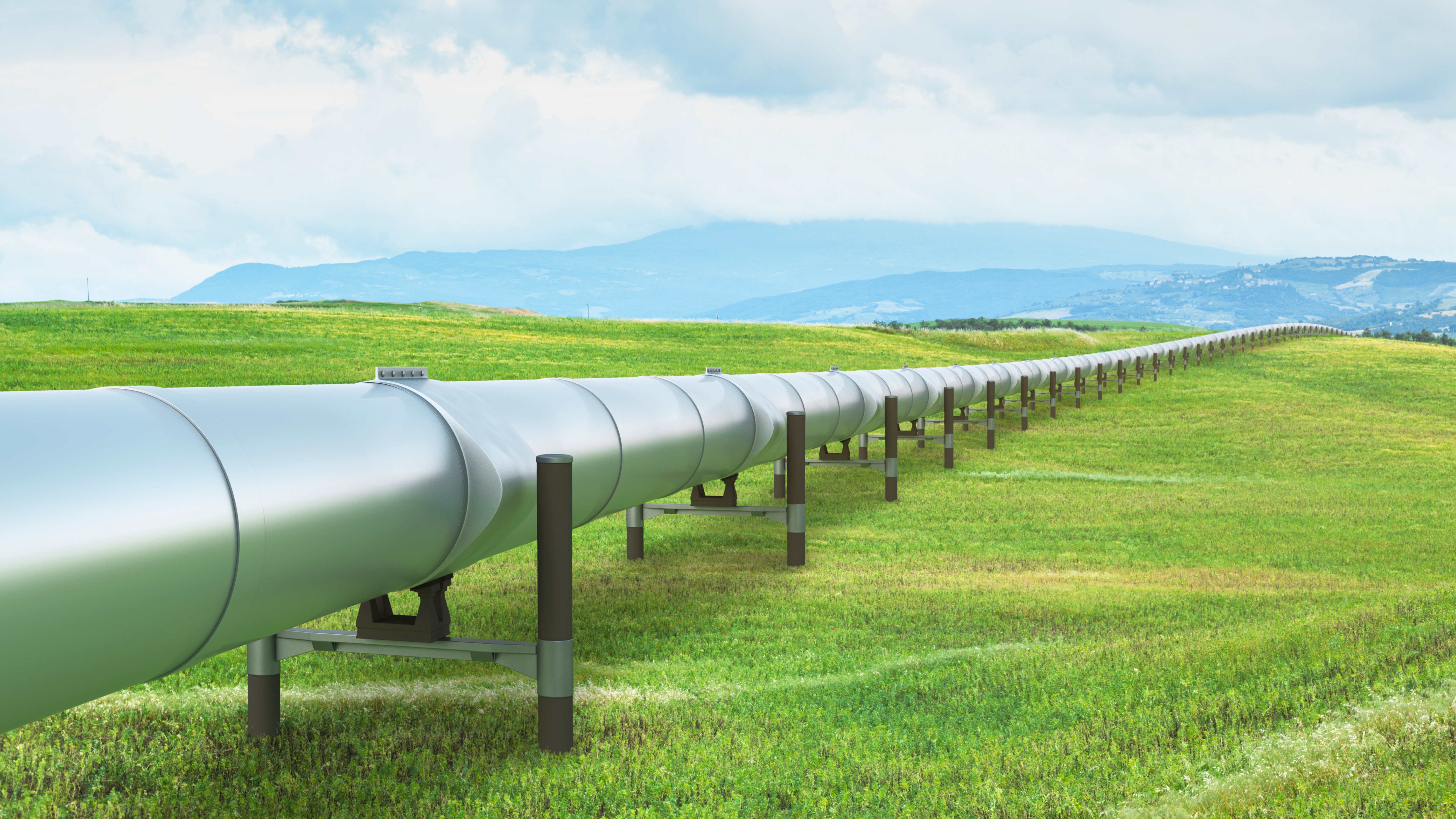 Система трубопроводного транспорта нефти. Трубы для магистральных нефтепроводов. Надземный магистральный трубопровод. Надземный магистральный газопровод. Магистральный трубопроводный транспорт нефти и нефтепродуктов