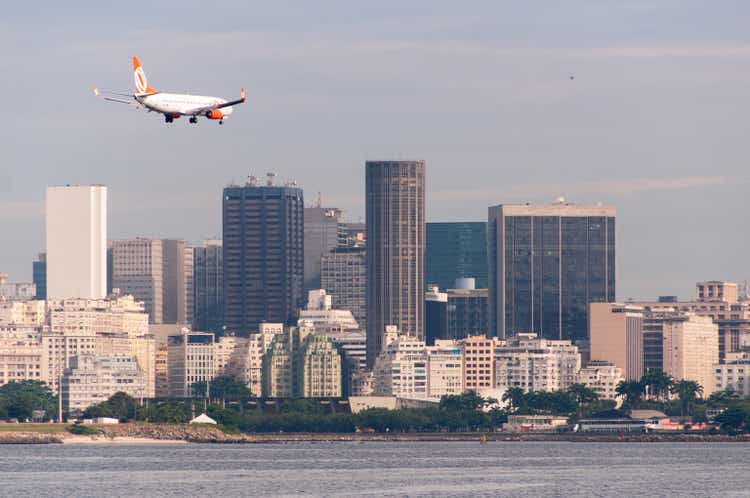 Aircraft Landing in Rio de Janeiro