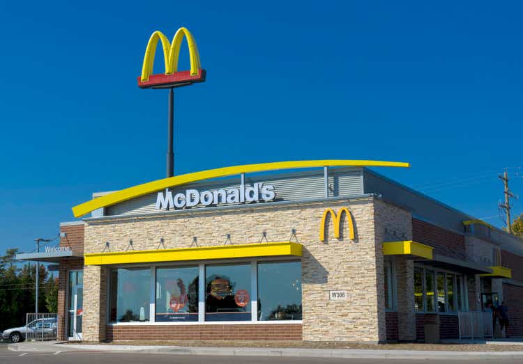 McDonald’s Is A Fantastic Dividend Stock At A Premium Valuation (NYSE:MCD)
