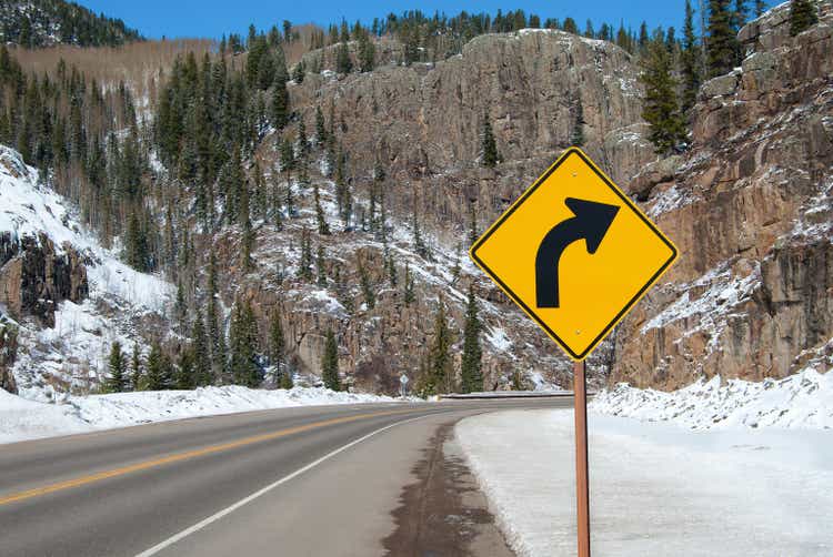 Right Curve Sign